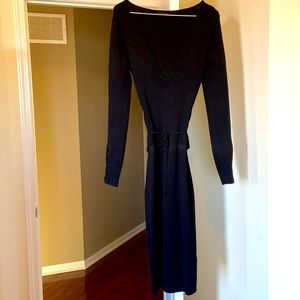 Guess - A black sweater dress - NEW